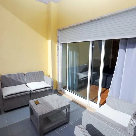 Confortavel T2 Meia Apartment Lagos